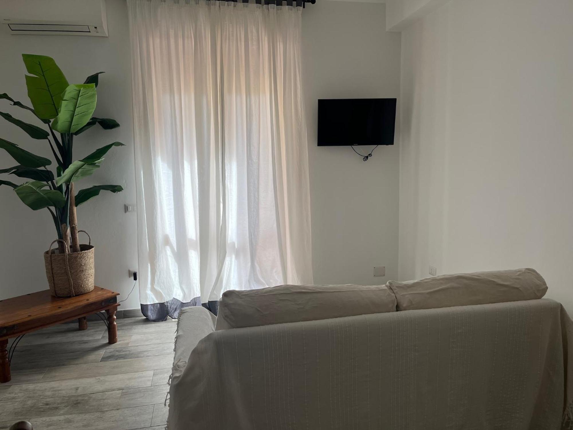 Kennedy Family Apts Alghero Room photo
